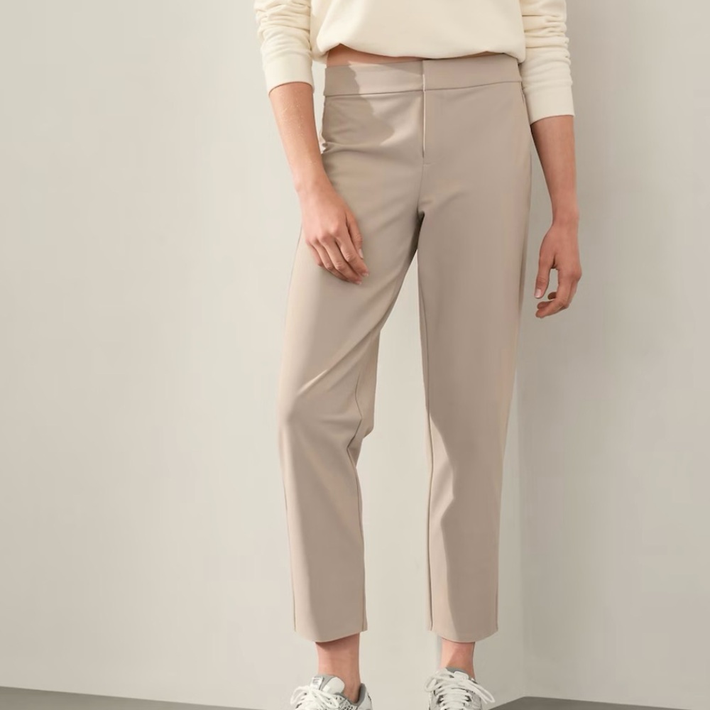 NWT Athleta STELLAR HIGH RISE TROUSER 4P
